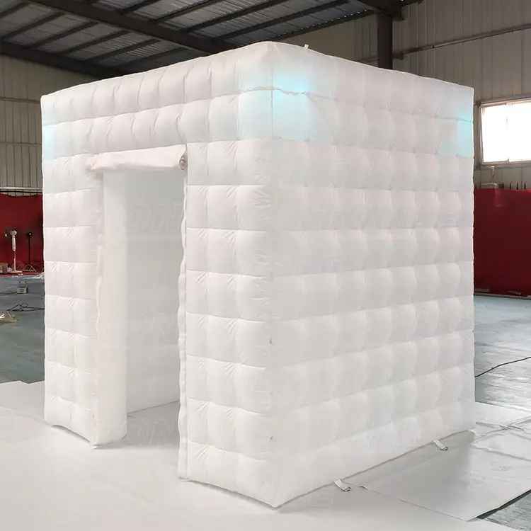 white cube inflatable photo booth — photo 1