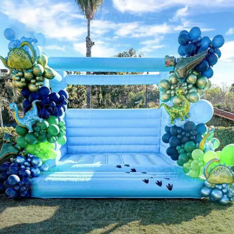 custom inflatable wedding bouncy castle — photo 1