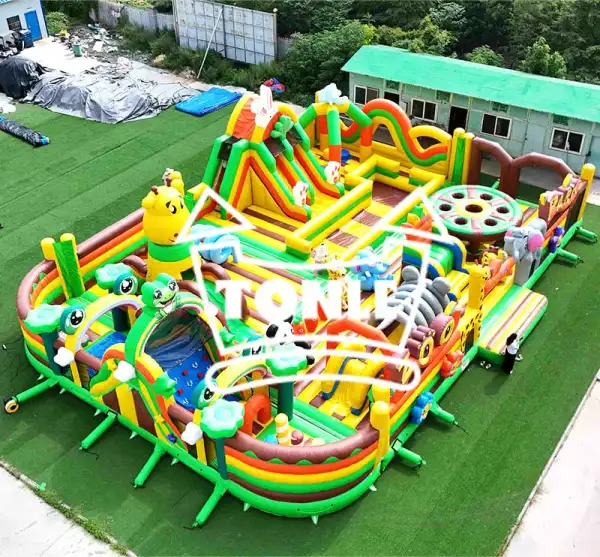 Inflatable Playgrounds & Fun Parks